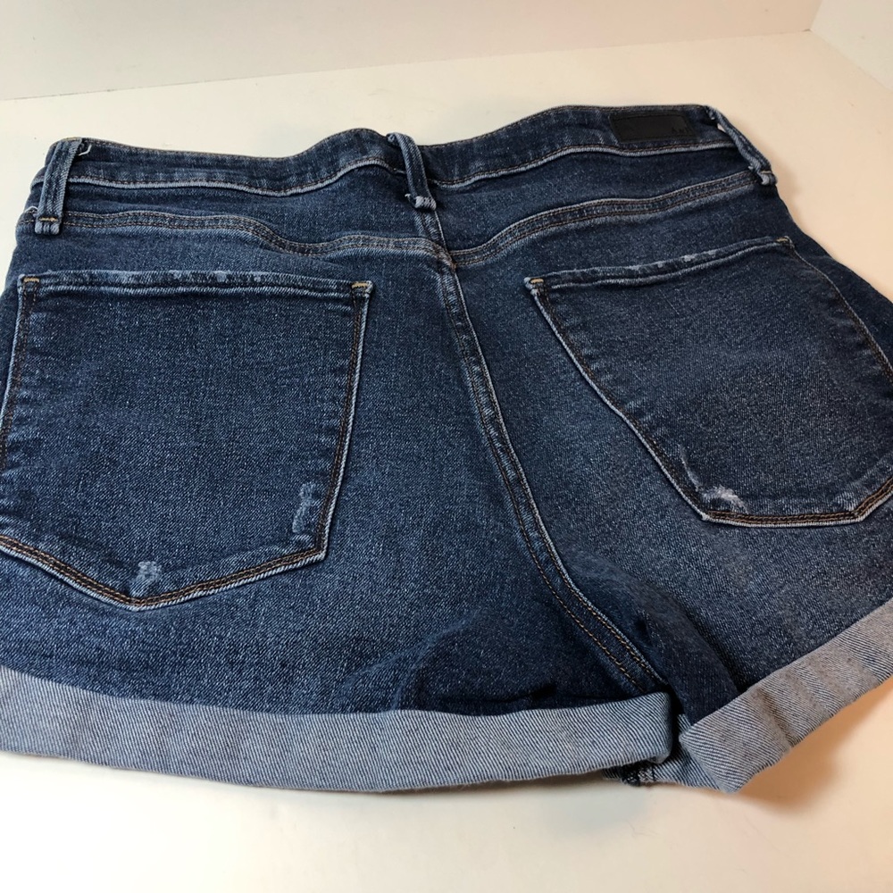 Abercrombie high rise shorts. - Picture 2 of 5